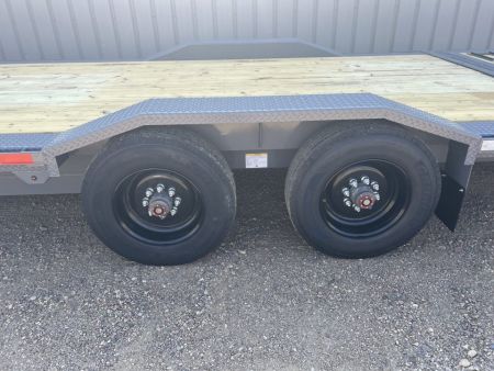New 2026 Midsota 32' Gooseneck Hydraulic Tail Equipment Trailer
