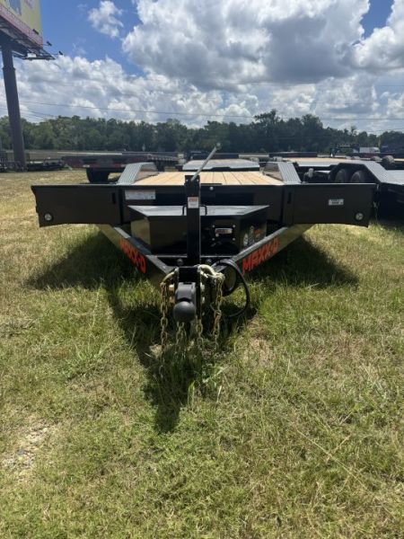 New 2027 MAXX-D H5X10222 Car Hauler