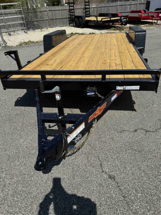New 2026 Down 2 Earth Trailers DTE8220WCH3.5B Car Hauler
