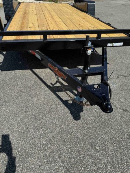New 2026 Down 2 Earth Trailers DTE8220WCH3.5B Car Hauler