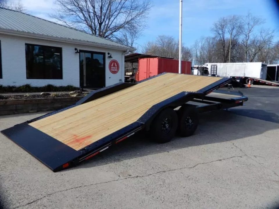 New 2026 Diamond C 8.5X24' Equipment, Max Width Tilt, HXD207