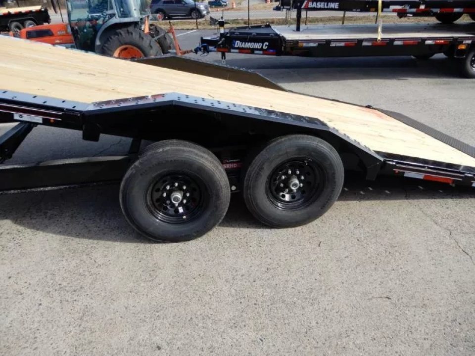 New 2026 Diamond C 8.5X24' Equipment, Max Width Tilt, HXD207