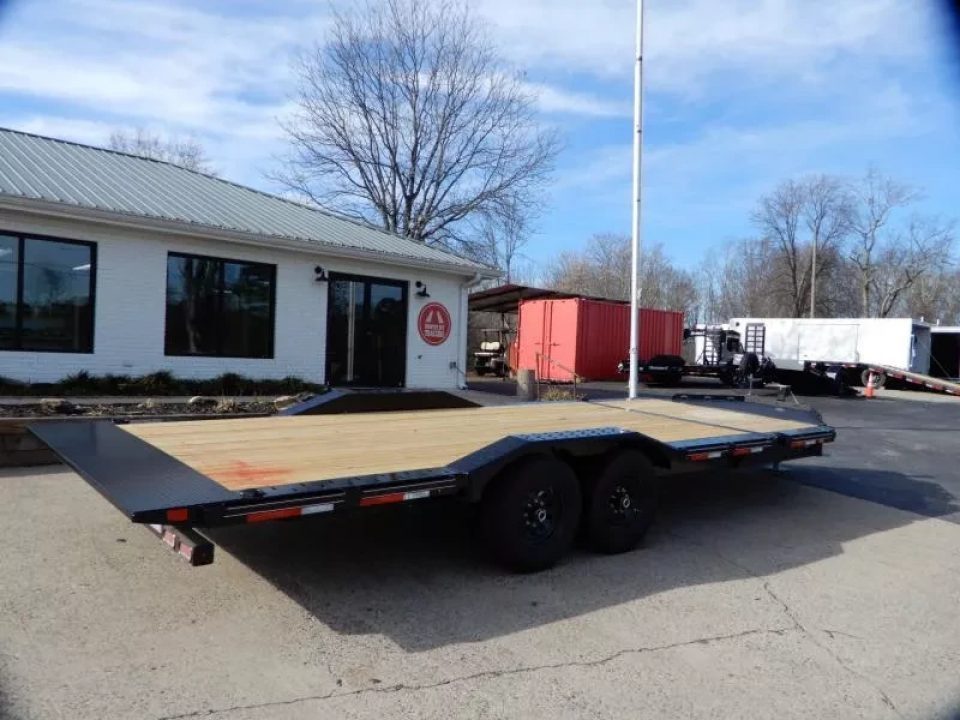 New 2026 Diamond C 8.5X24' Equipment, Max Width Tilt, HXD207