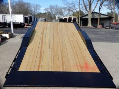 New 2026 Diamond C 8.5X24' Equipment, Max Width Tilt, HXD207