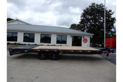 New 2026 Diamond C 8.5x24' Equipment, Deckover w/Dovetail & Max Ramps DEC207