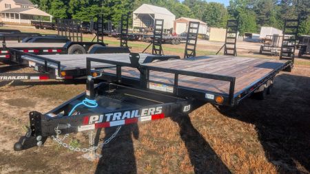 New 2026 PJ Trailers L6202 Equipment Trailer