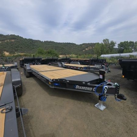 New SALE! 2026 Diamond C Trailers HDT207 82X22 Equipment Trailer 15500 GVWR CARBON METALLIC GRAY