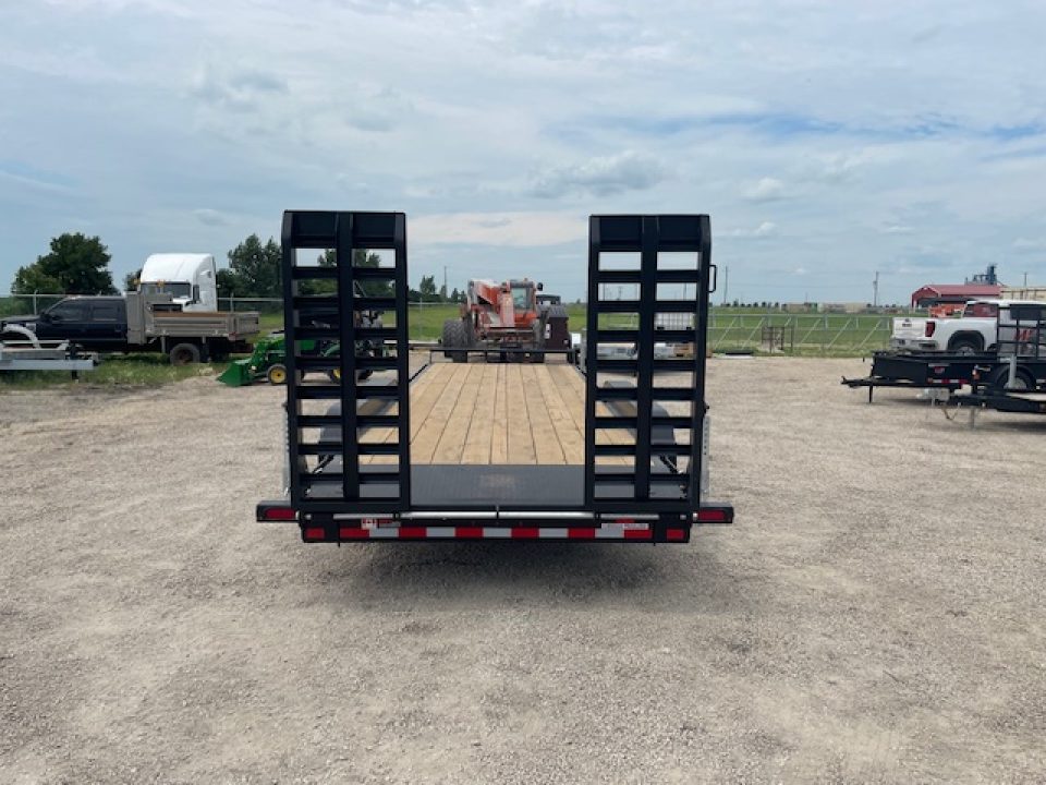 New 2027 Canada Trailers 24 ft Triple Axle Equipment Trailer
