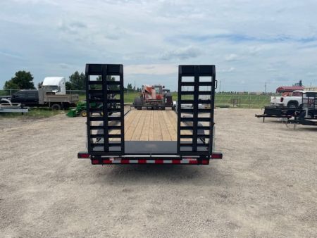 New 2027 Canada Trailers 24 ft Triple Axle Equipment Trailer