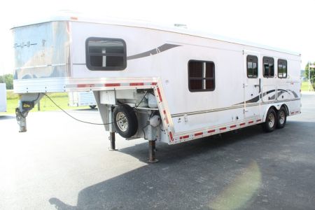 Consignment 2005 Bison Trailers 3 HORSE SLANT Stock / Stock Combo Trailer