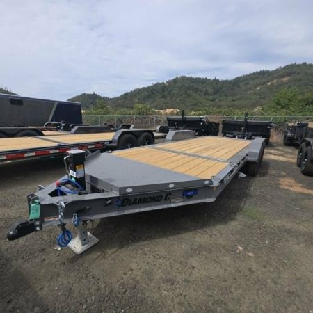 New SALE! EQUIPMENT 2026 Diamond C Trailers HDT207 82X20 15500 GVWR SPLIT-TILT TRAILER CEMENT GRAY