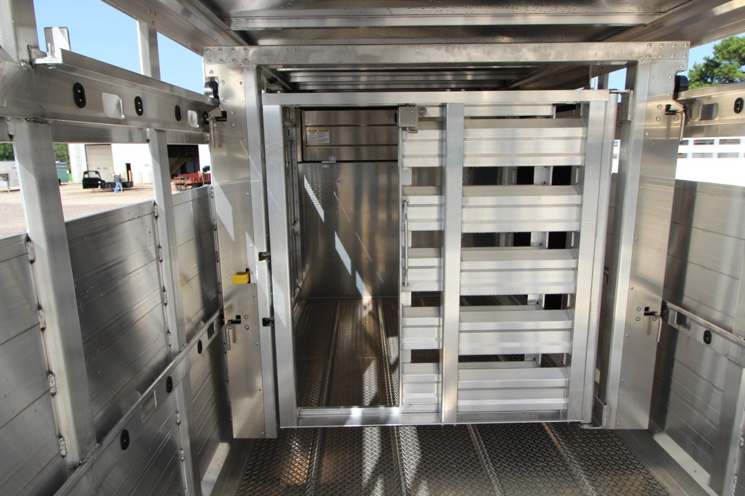 New 2027 EBY Trailers 24' MAVERICK Stock / Stock Combo Trailer