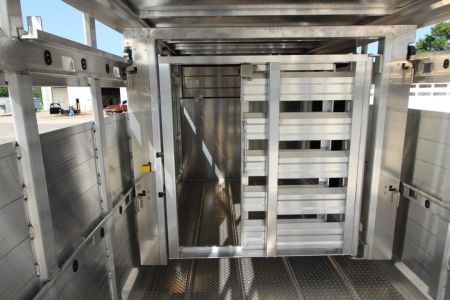 New 2027 EBY Trailers 24' MAVERICK Stock / Stock Combo Trailer