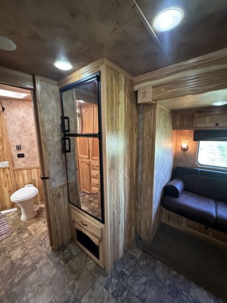 Used 2014 Lakota 4H 13' LQ Horse Trailer