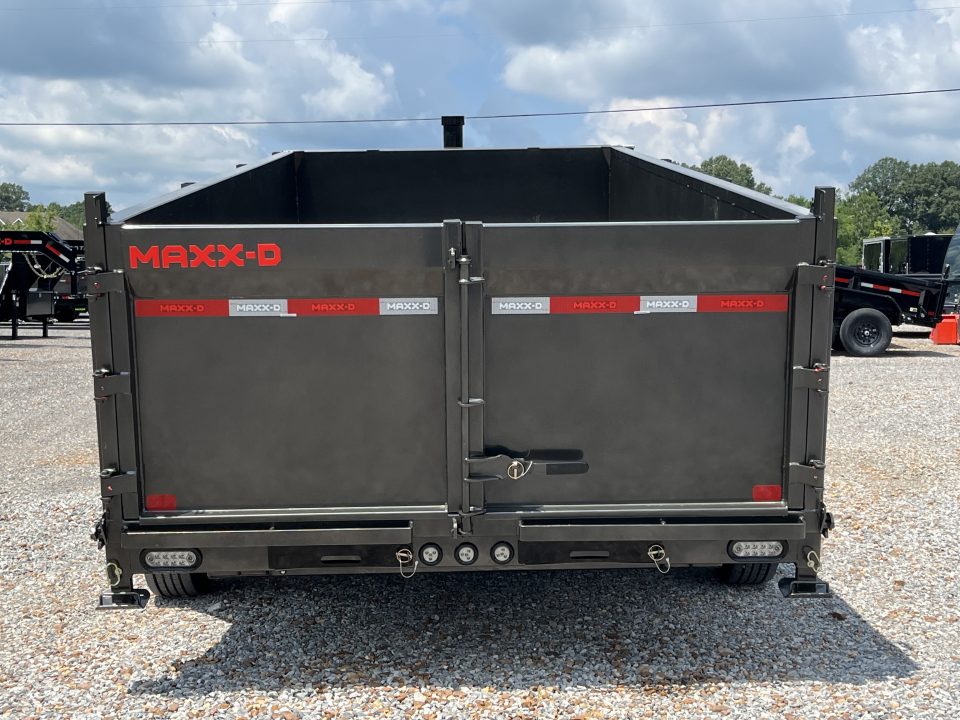 2027 MAXXD photo 6