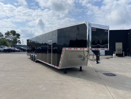 New United UXGN-8.546 Car Trailer