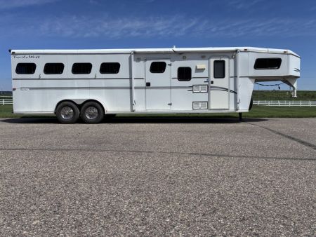 Used 2001 Trails West 4H LQ Horse Trailer