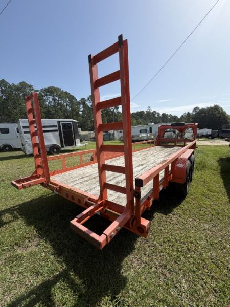 Used 2019 Big Tex Trailers 14K 24 Gooseneck Pipe-top Flatbed Trailer