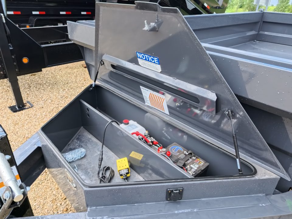 New 2027 Iron Bull 83 x 14 DWB Dump Trailer