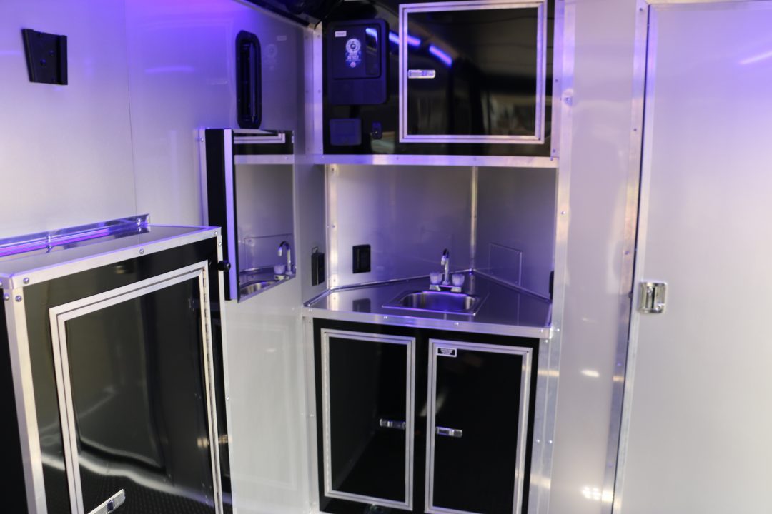 New 2026 Cargo Mate 8.5' X 32' HYBRID ENCLOSED TRAILER W/ LIVING QUARTERS