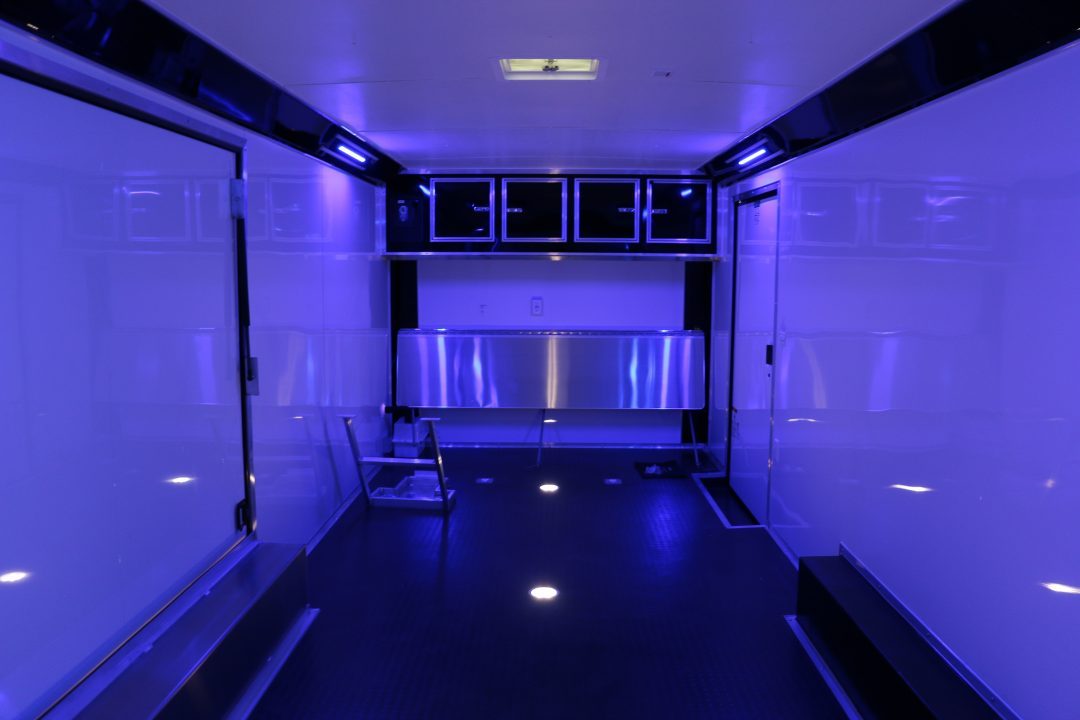New 24FT W/FULL ESCAPE DOOR RACE TRAILER