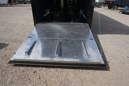 New 2026 Cargo Mate 32ft Eliminator - SS Racer's Pkg w/ Bath/Shower