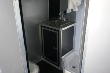 New 2026 Cargo Mate 32ft Eliminator - SS Racer's Pkg w/ Bath/Shower