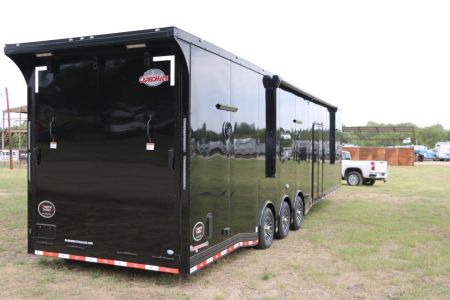 New 2026 Cargo Mate 8.5' X 44' GOOSENECK RACE CAR TRAILER W/ LIVING QUARTERS