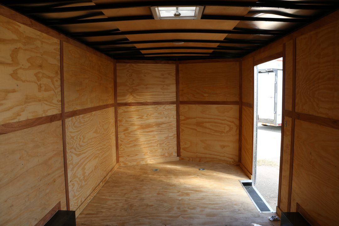 New 2027 Cargo Mate 8.5'x20' EHW Tandem Axle