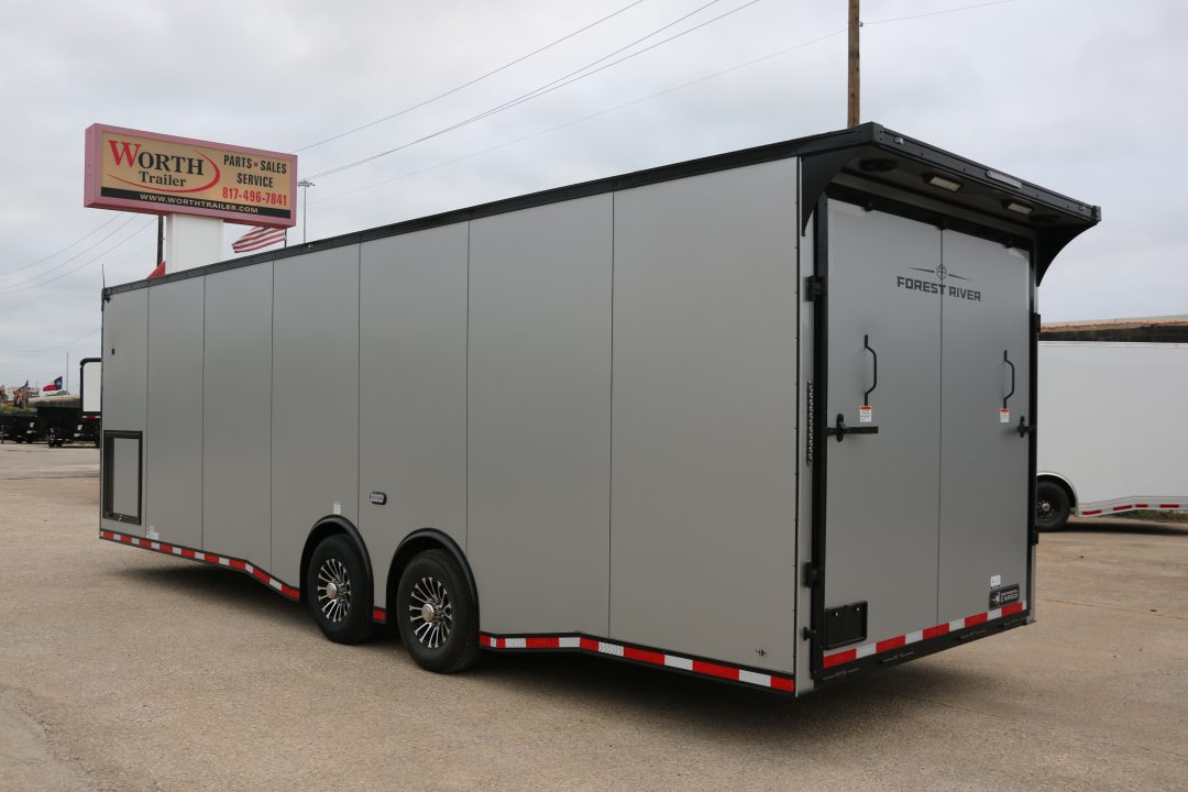 New 2027 Cargo Mate 8.5X28' NOS PACKAGE RACE TRAILER