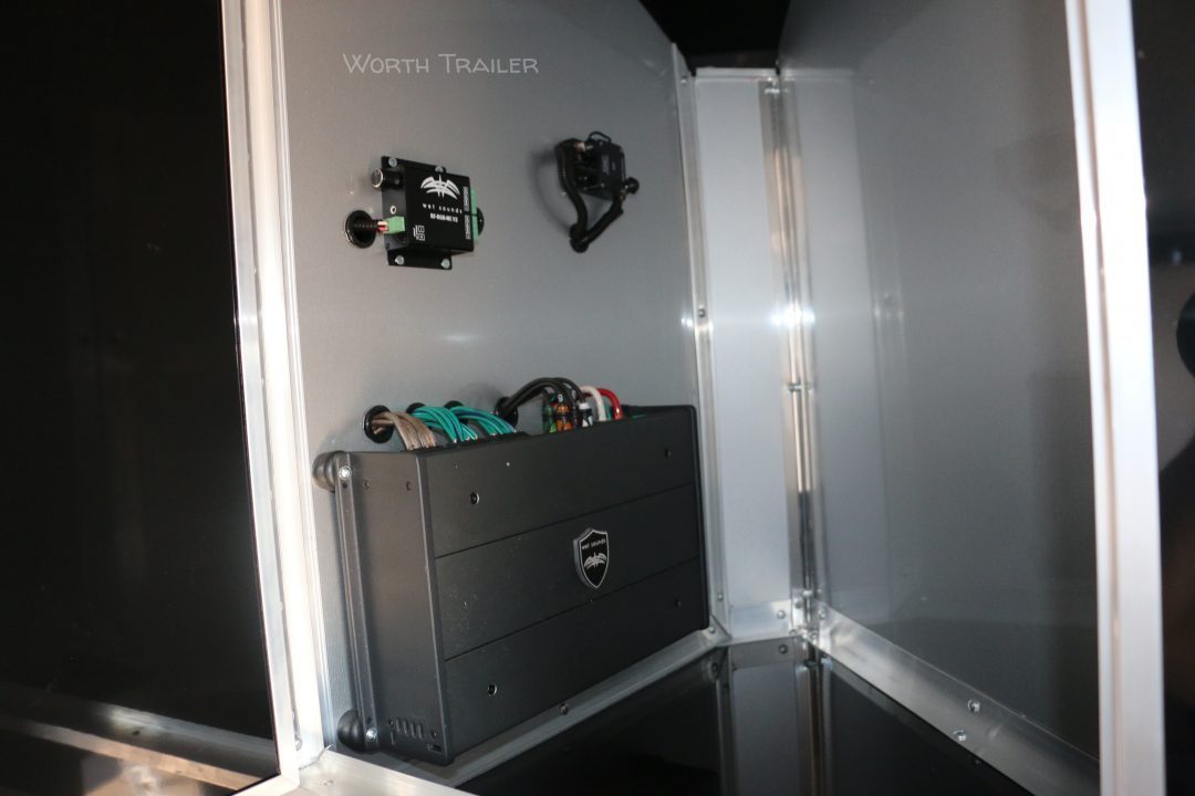 New 2026 Cargo Mate 8.5X32 HYBRID ENCLOSED TRAILER W/ LIVING QUARTERS