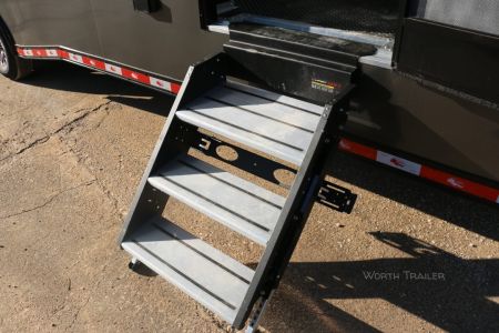 New 2026 Cargo Mate 8.5X32 HYBRID ENCLOSED TRAILER W/ LIVING QUARTERS