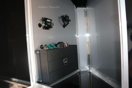 New 2026 Cargo Mate 8.5X32 HYBRID ENCLOSED TRAILER W/ LIVING QUARTERS