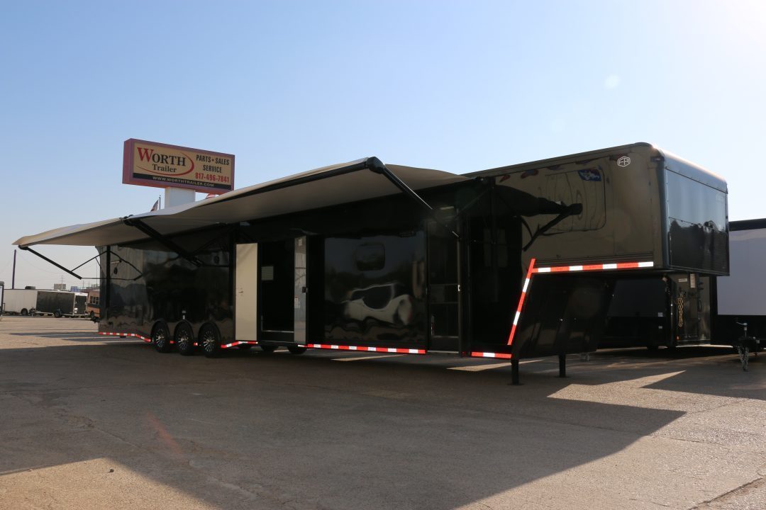 New 2026 Cargo Mate 8.5x52' ELIMINATOR SS WITH LIVING QUARTERS, MINI SPLIT, KITCHEN, AWNING, AND MORE!!!