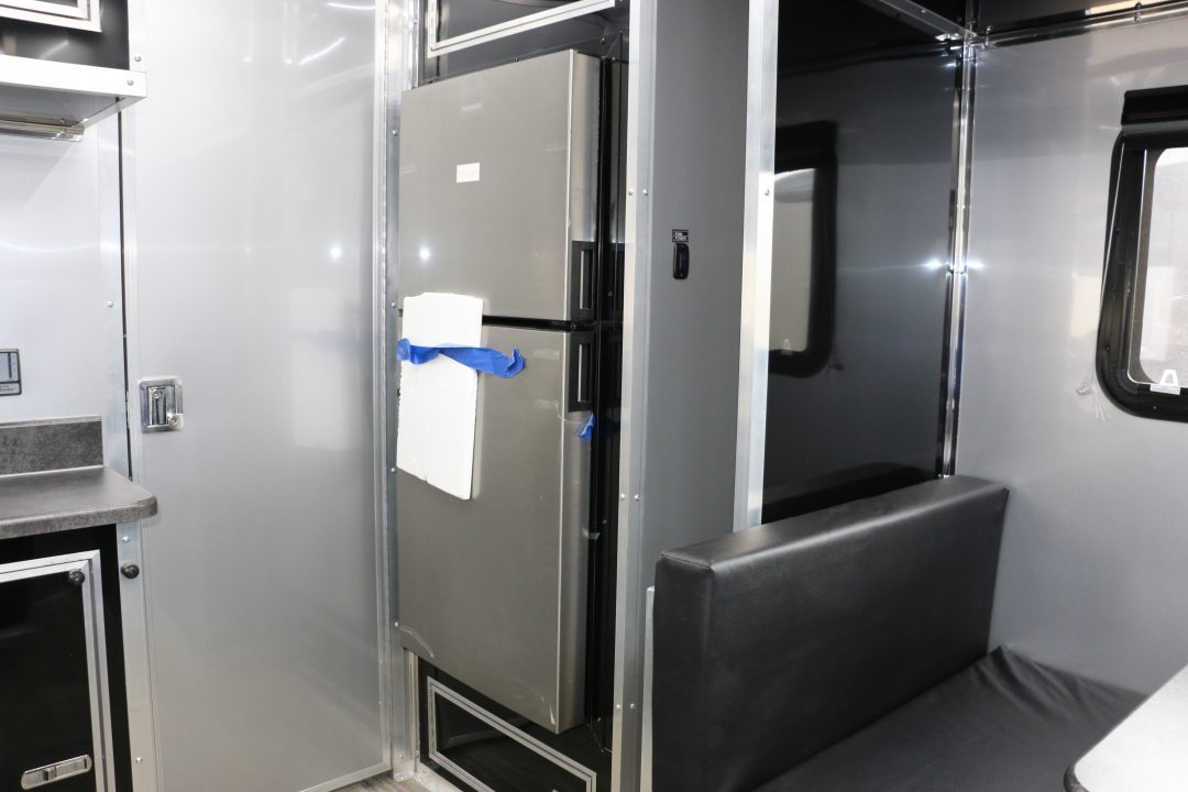 New 2026 Cargo Mate 8.5x52' ELIMINATOR SS WITH LIVING QUARTERS, MINI SPLIT, KITCHEN, AWNING, AND MORE!!!