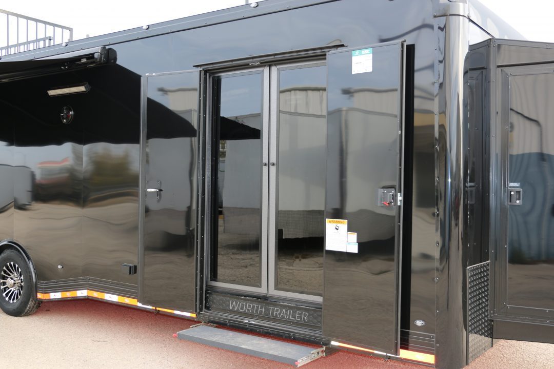New 2026 Cargo Mate CARGO MATE ELIMINATOR 34FT W.HEXGLOW LIGHTING, SUBWOOFERS, MINI SPLIT AND MORE!!