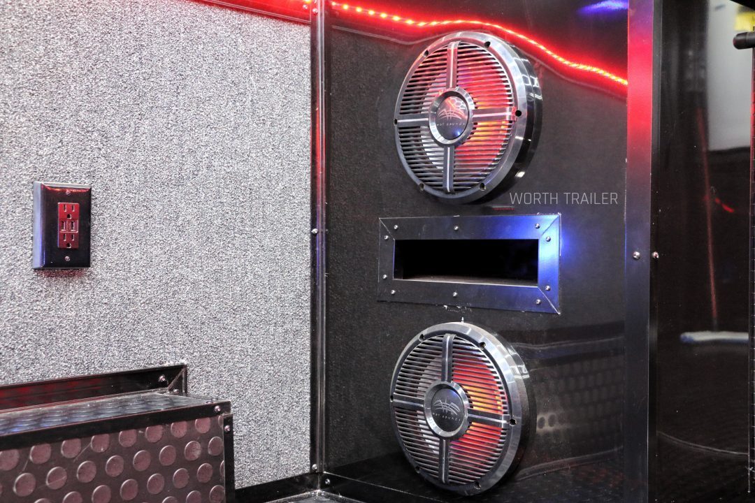 New 2026 Cargo Mate CARGO MATE ELIMINATOR 34FT W.HEXGLOW LIGHTING, SUBWOOFERS, MINI SPLIT AND MORE!!