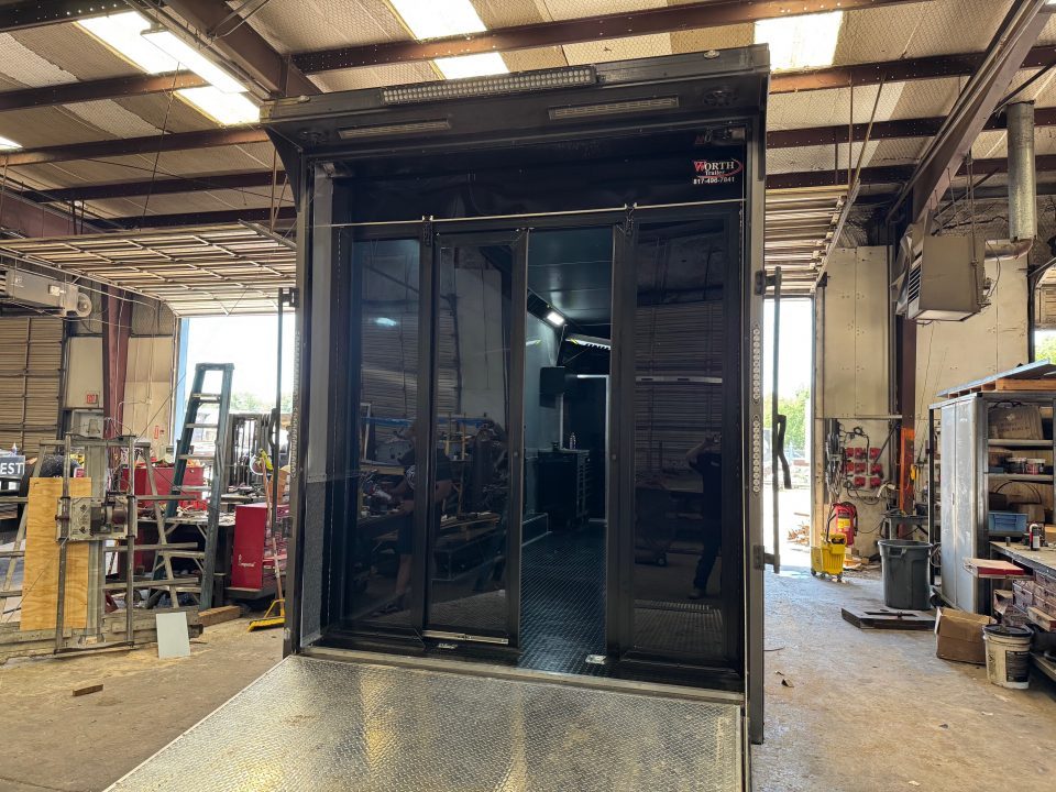 New SLIDING DOORS FOR YOUR TRAILER!!!