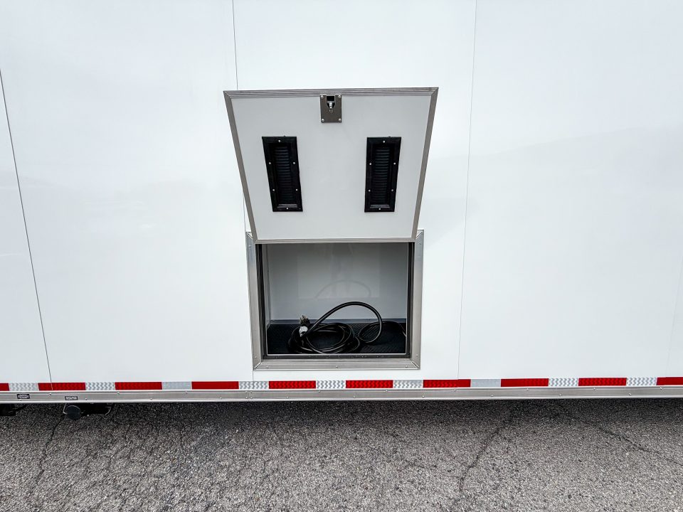 New 2026 8.5x50 Vintage Living Quarters Car Race Trailer