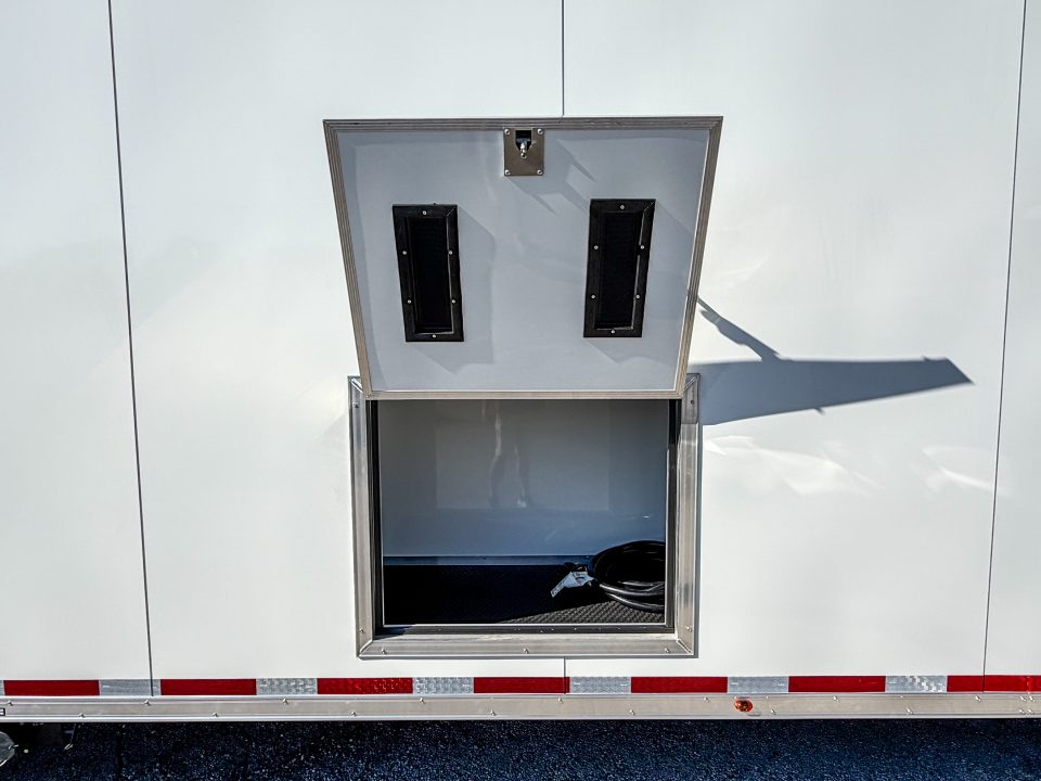 New 2026 8.5x52 Vintage Trailers Living Quarters Car / Racing Trailer