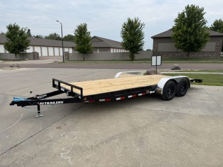 New 2027 PJ Trailers 83  x 20' C5 Car Hauler