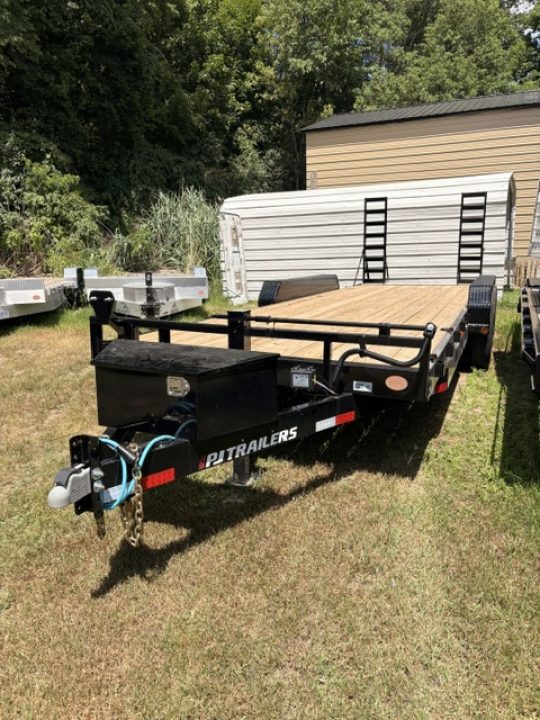 New 2027 PJ TRAILERS 83" x 24' CC Tri- Axle Equipment Trailer