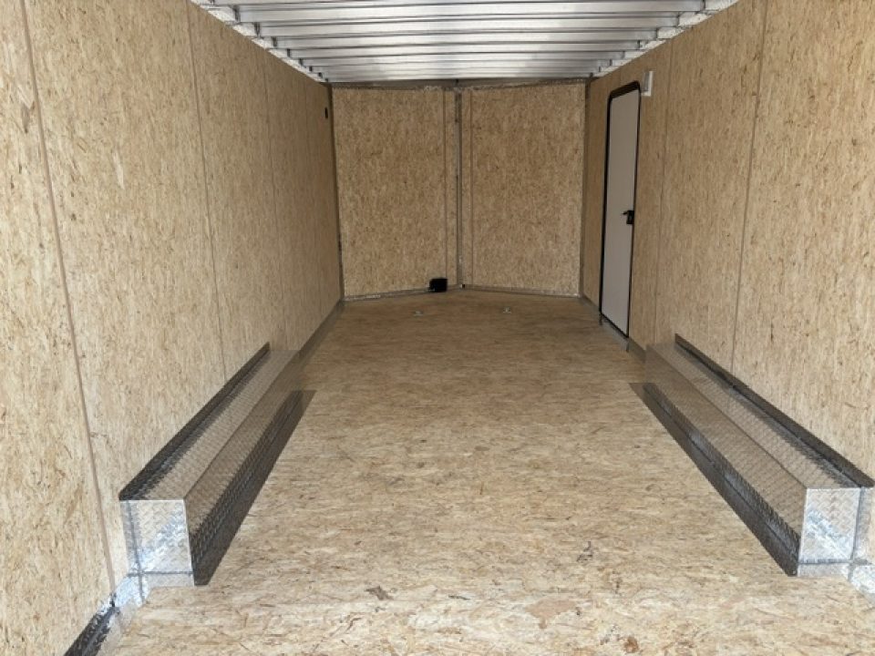 New 2027 Legend Trailers Thunder 8.5x22 Enclosed Trailer/Car Hauler