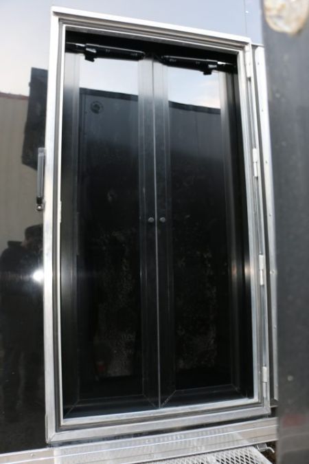 New Side Pop In Glass Door