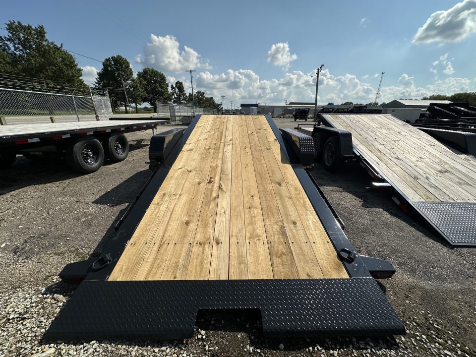 New 2027 Big Tex 14TI-22 (16' tilt + 6' stationary)