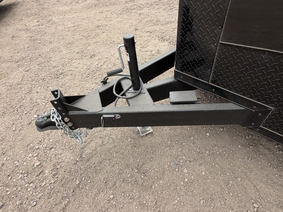 2026 Formula Trailers photo 4
