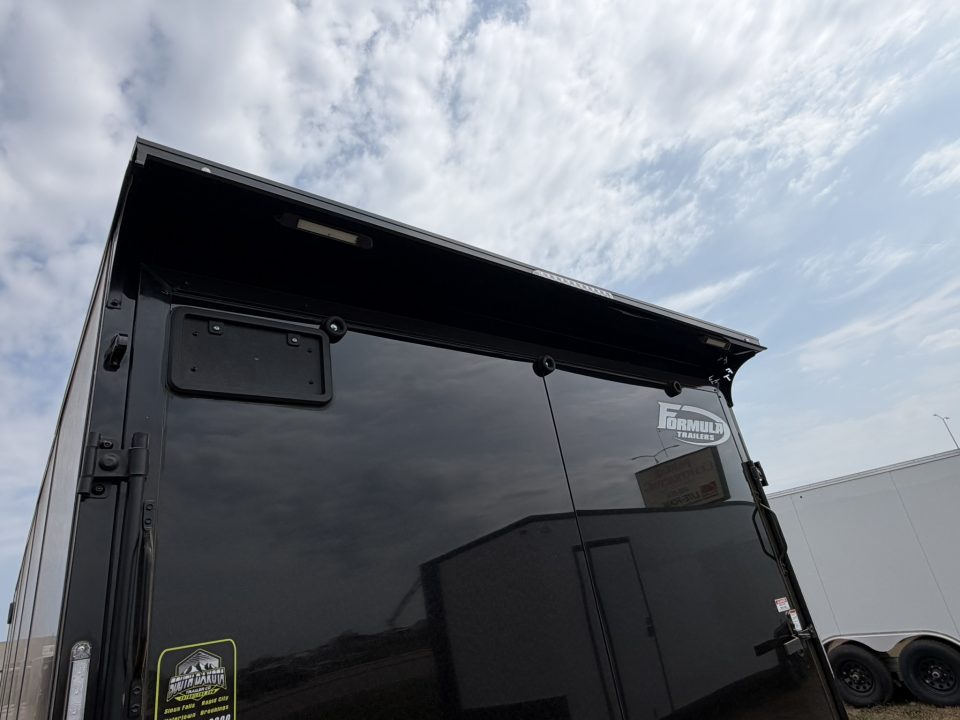 2026 Formula Trailers photo 6