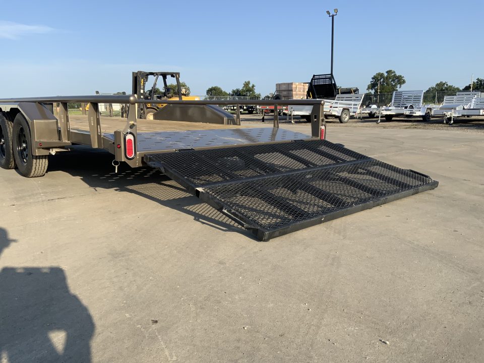 New 2027 Diamond C GTU235 Utility Trailer
