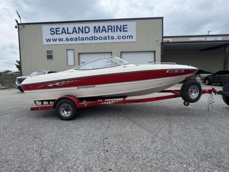 Used 2006 Sting Ray 195 LS Bowrider