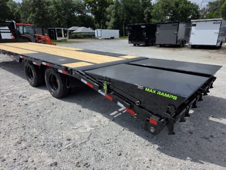 New 2027 Load Trail BRAND NEW 102X32 25900 GOOSENECK MAX RAMPS TANDEM DUAL Gooseneck Bodies